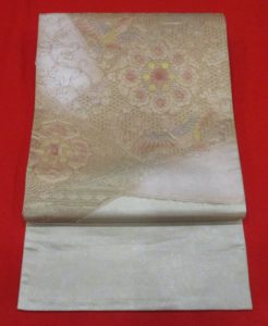 【着物買取情報】岡山県岡山市のお客様より「汕頭刺繍」の袋帯を買取しました！ | 高級着物買取専門店ゆずりは